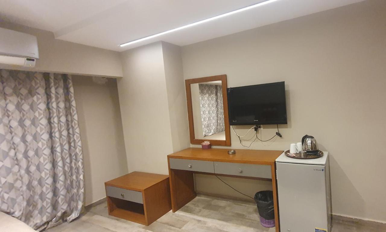 Garden Plaza فندق