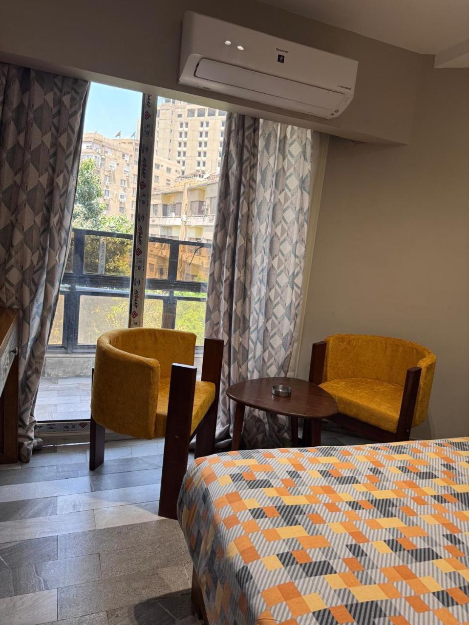 Hotel Garden Plaza 2*